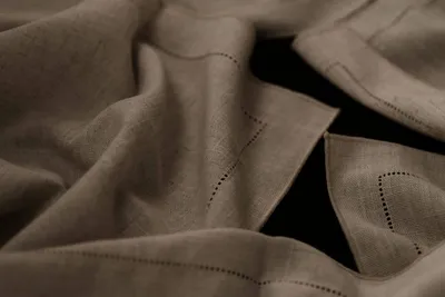 What To Do With Old Linen Tablecloths? Creative Upcycling And Repurposing Ideas