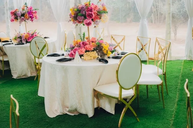 Table Throw Ideas That Elevate Events, Business, And Dining Spaces