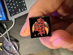 CustomApronsNow.Com - Soft Enamel Pin