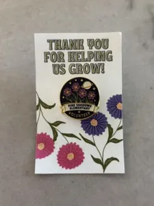 CustomApronsNow.Com - Soft Enamel Pin