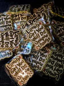 CustomApronsNow.Com - Soft Enamel Pin