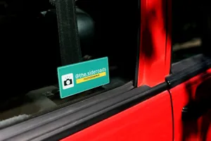 CustomApronsNow.Com