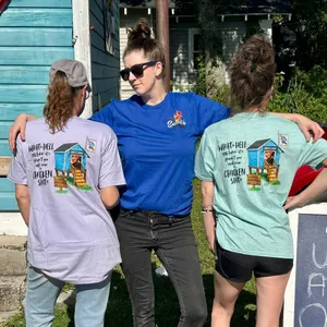 CustomApronsNow.Com
