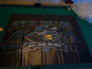 CustomApronsNow.Com - Custom Vinyl Banners