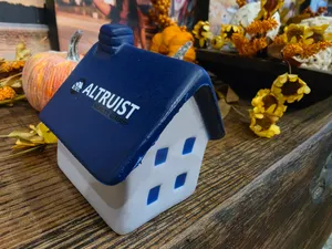 TableCoversNow.Com - House Stress Ball