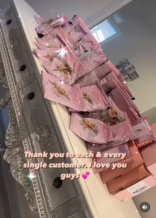 CustomApronsNow.Com - Custom Poly Mailer