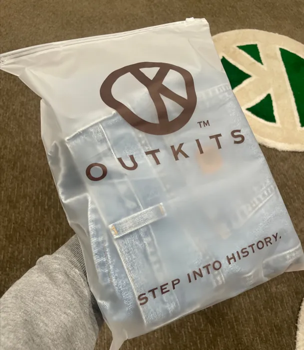 CustomApronsNow.Com - Zipper Frosted Bag