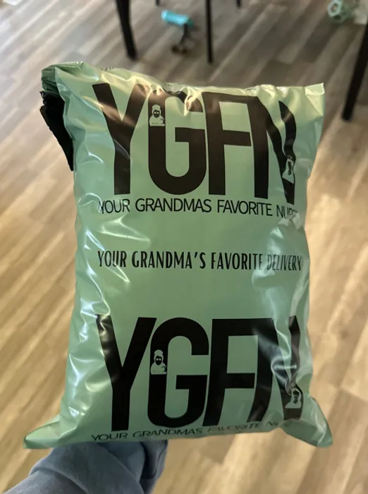 CustomApronsNow.Com - Custom Poly Mailer