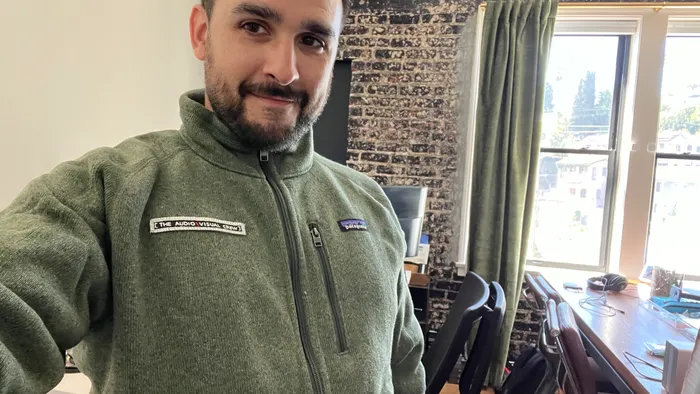 CustomApronsNow.Com - 3D Embroidered Patches