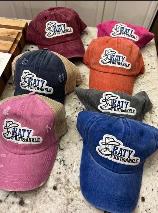 CustomApronsNow.Com - Embroidered Patches