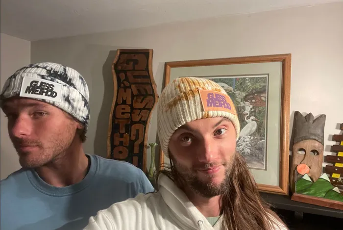 TableCoversNow.Com - Marbled Beanies