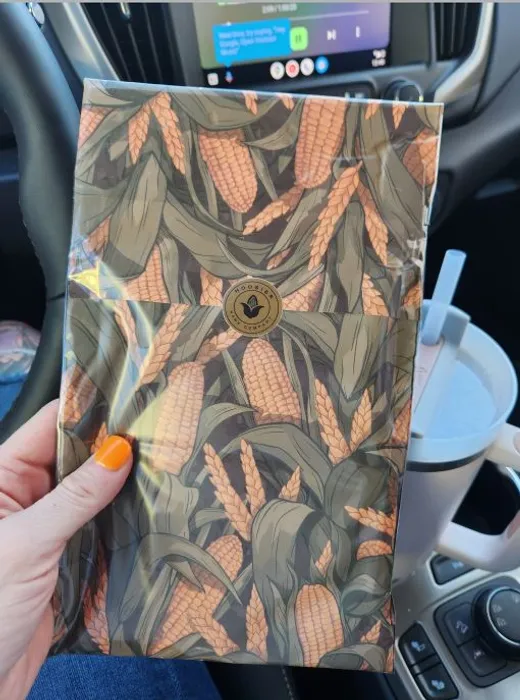 CustomApronsNow.Com - Custom Poly Mailer