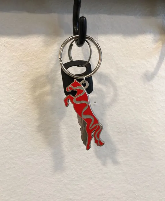 CustomApronsNow.Com - Metal Keychain