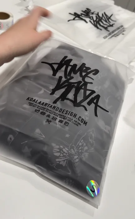 CustomApronsNow.Com - Zipper Frosted Bag