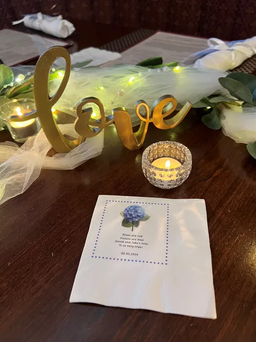 CustomApronsNow.Com - Custom Beverage Napkin