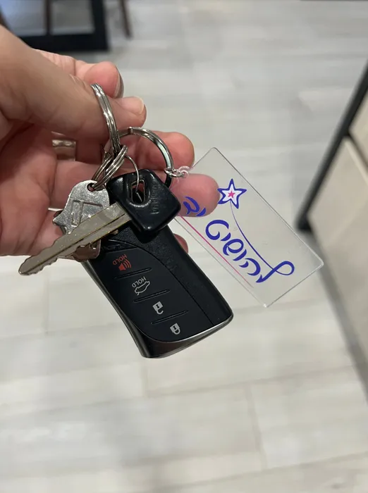 TableCoversNow.Com - Acrylic Keychain