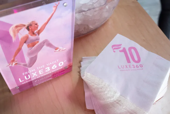 CustomApronsNow.Com - Custom Beverage Napkin