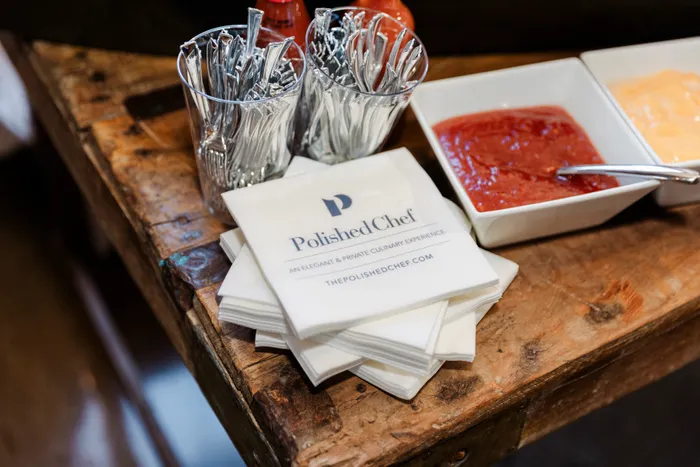 CustomApronsNow.Com - Custom Linen Beverage Napkin