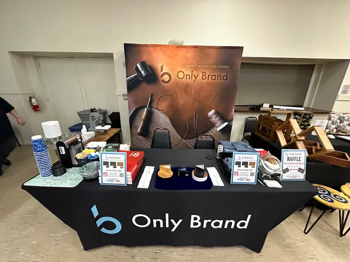 CustomApronsNow.Com - Custom Rectangle Table Covers