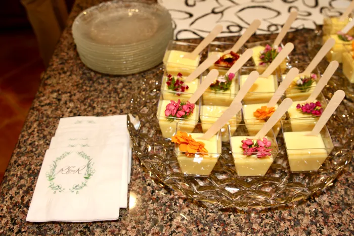 CustomApronsNow.Com - Custom Beverage Napkin