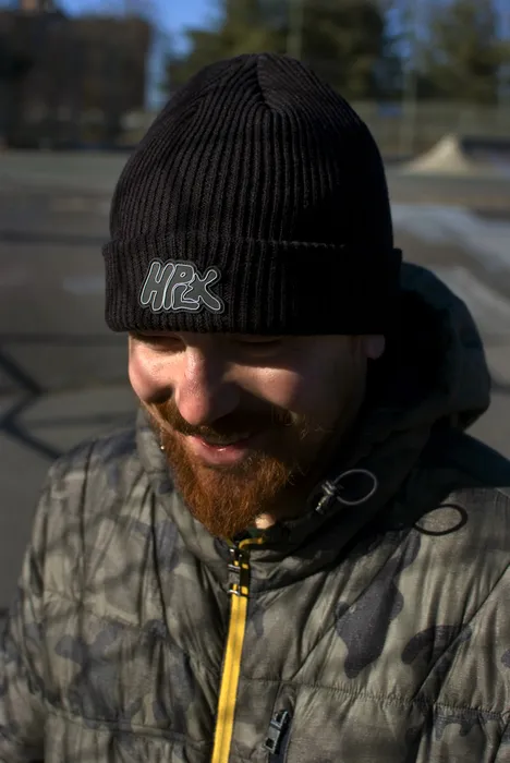 TableCoversNow.Com - Aesthetic Acrylic Beanies