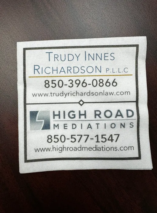 CustomApronsNow.Com - Custom Linen Beverage Napkin