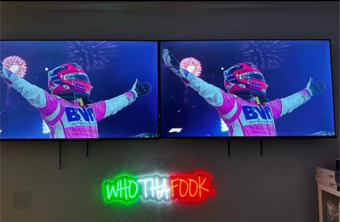 CustomApronsNow.Com - Custom Neon Sign