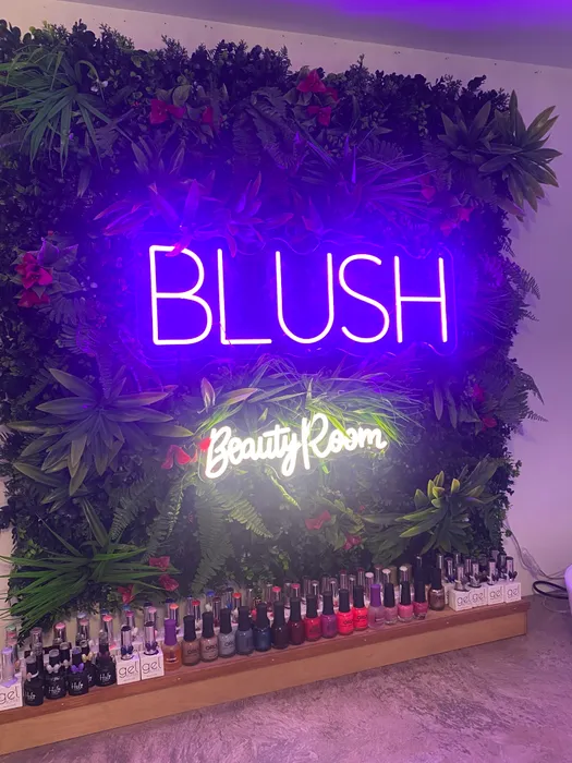 CustomApronsNow.Com - Custom Neon Sign