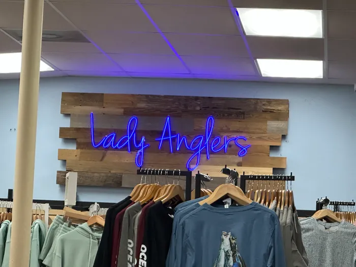 CustomApronsNow.Com - Custom Neon Sign