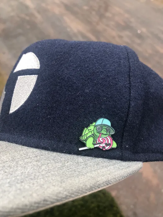 CustomApronsNow.Com - Soft Enamel Pin