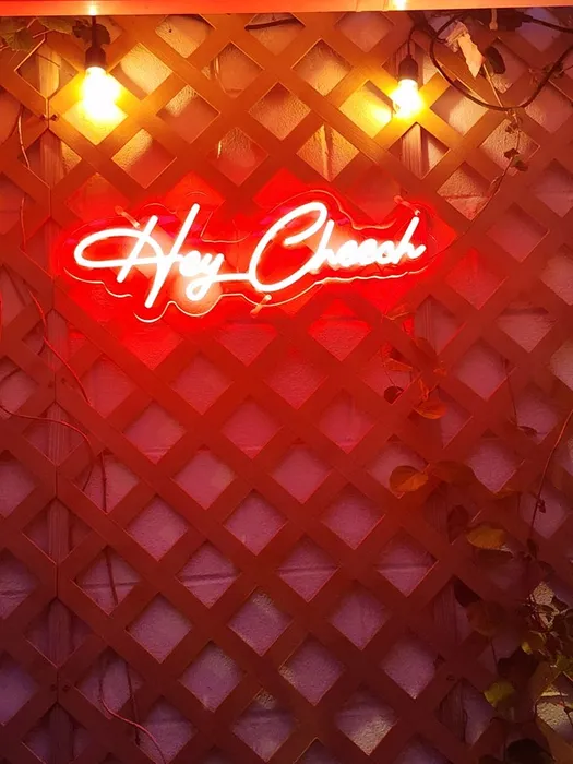 TableCoversNow.Com - Custom Neon Sign