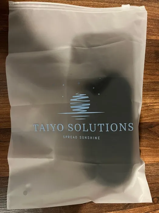 TableCoversNow.Com - Zipper Frosted Bag