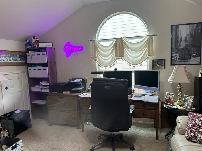 TableCoversNow.Com - Custom Neon Sign
