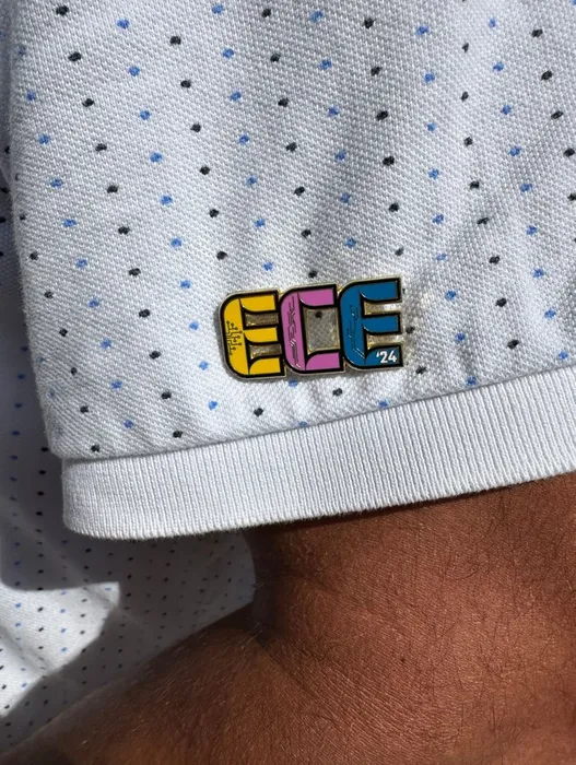 CustomApronsNow.Com - Hard Enamel Pin