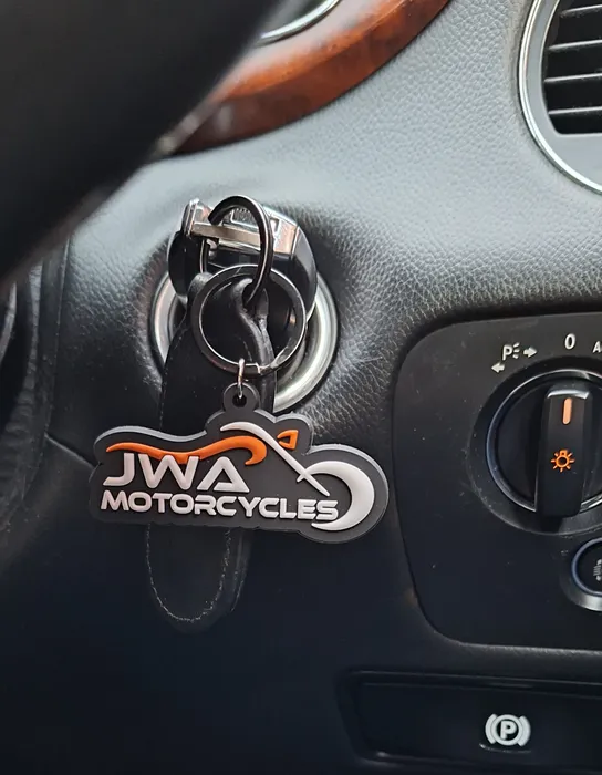 CustomApronsNow.Com - PVC Keychain