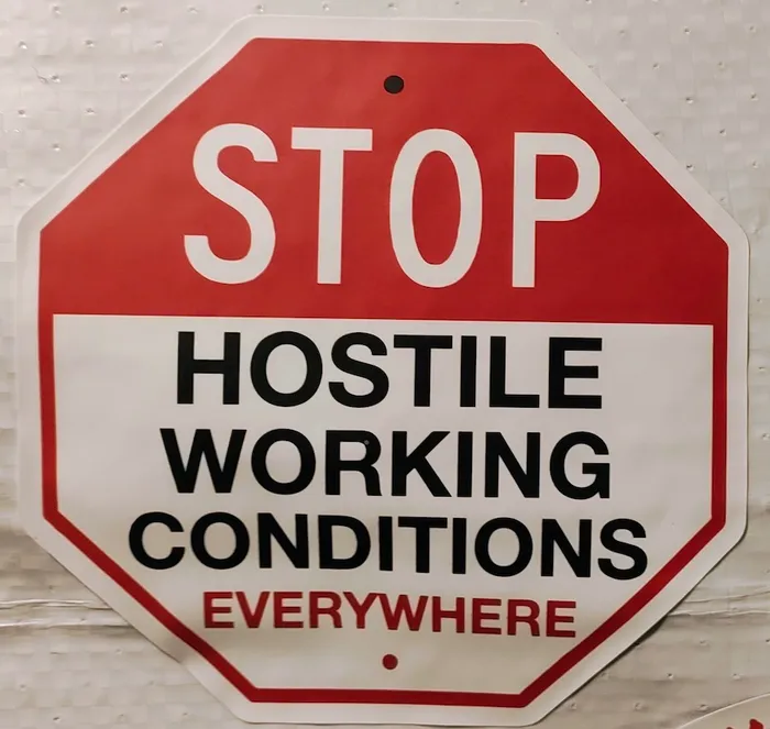 CustomApronsNow.Com - Die Cut Stickers