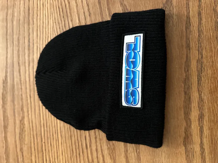CustomApronsNow.Com - Soft Acrylic Fiber Beanies