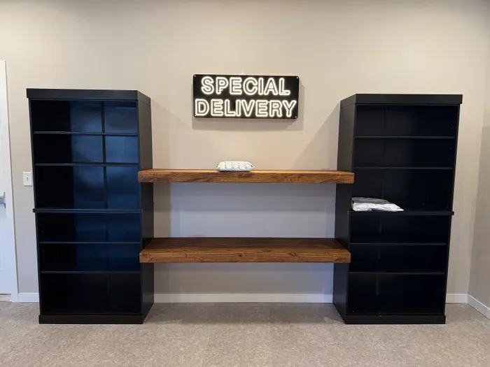 TableCoversNow.Com - Custom Neon Sign