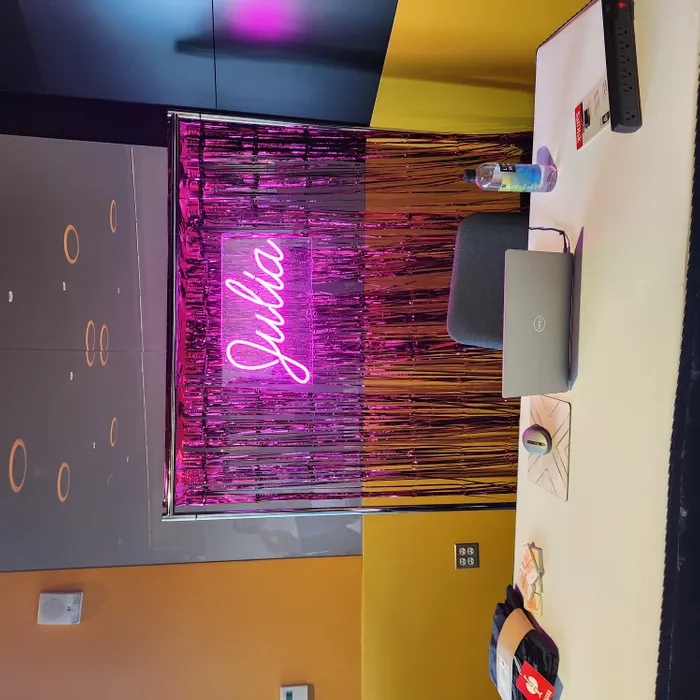 TableCoversNow.Com - Custom Neon Sign