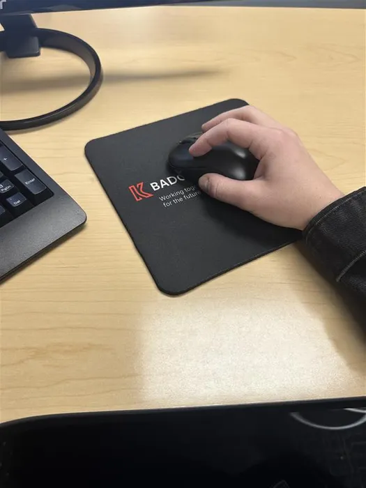 TableCoversNow.Com - Custom Square Mouse Pad