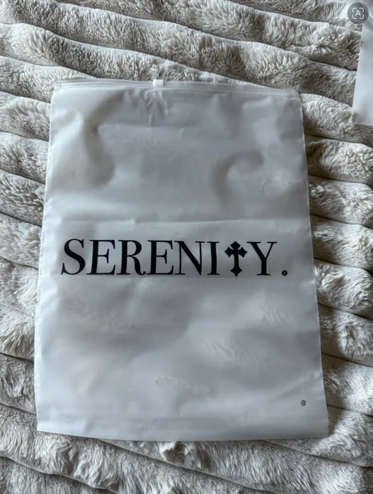 TableCoversNow.Com - Zipper Frosted Bag