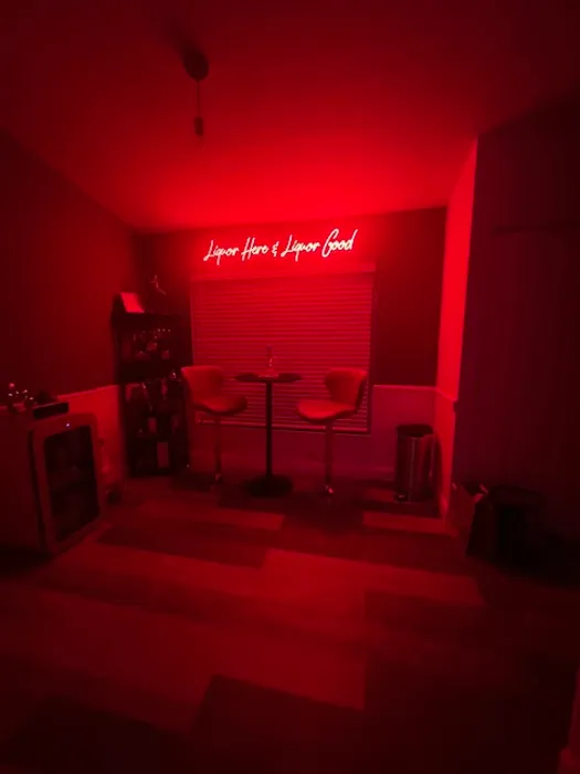 TableCoversNow.Com - Custom Neon Sign