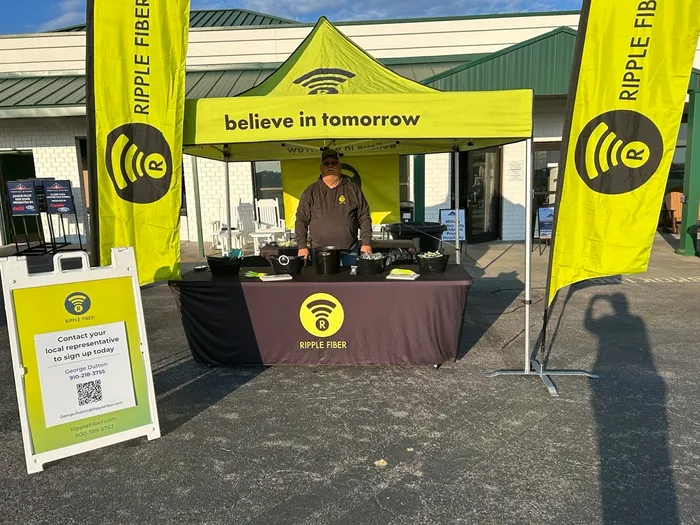 CustomApronsNow.Com - Custom Rectangle Table Covers