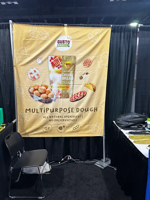 CustomApronsNow.Com - Custom Fabric Banners