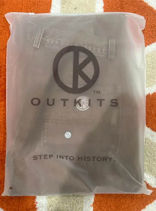 TableCoversNow.Com - Zipper Frosted Bag