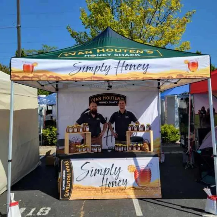 TableCoversNow.Com - Custom Outdoor Canopy Tents 10ft X 10ft