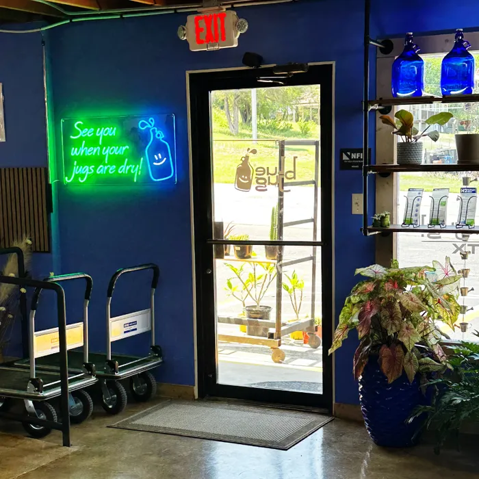 TableCoversNow.Com - Artwork Neon Sign