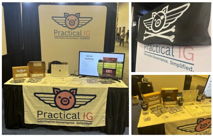 CustomApronsNow.Com - Table Runner