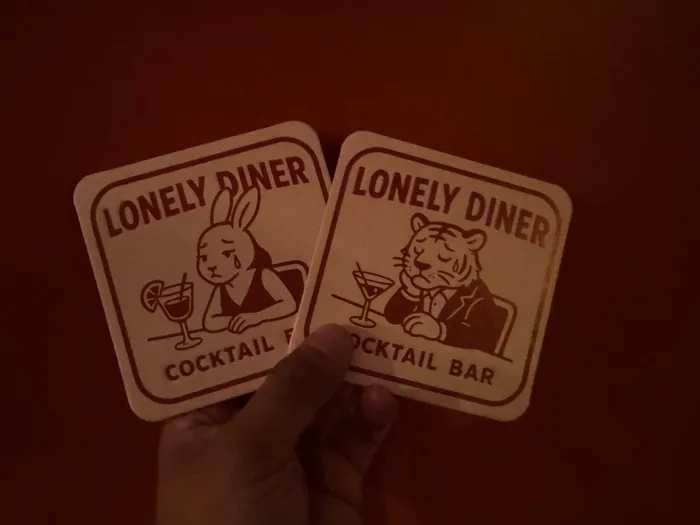 TableCoversNow.Com - Absorbent Paper Debossed