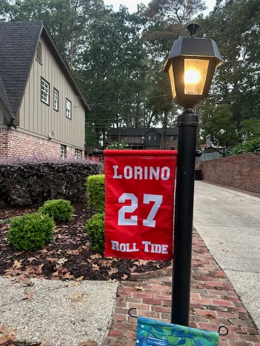 CustomApronsNow.Com - Garden Flag